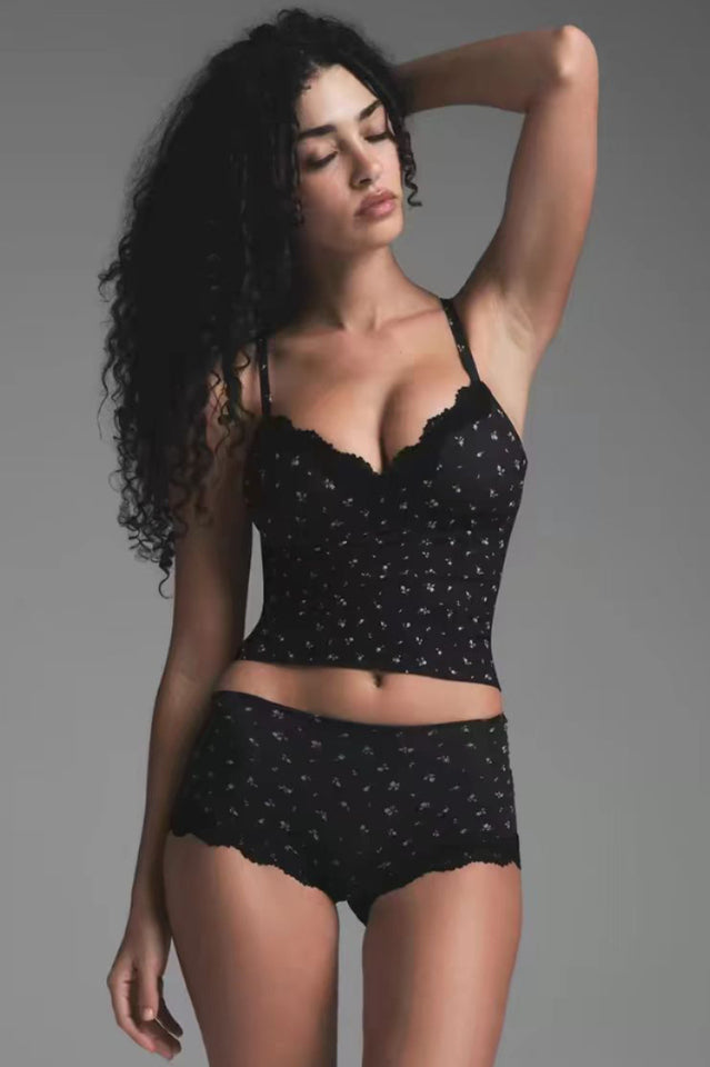 FITS EVERYBODY Lace Set | Dress In Beauty