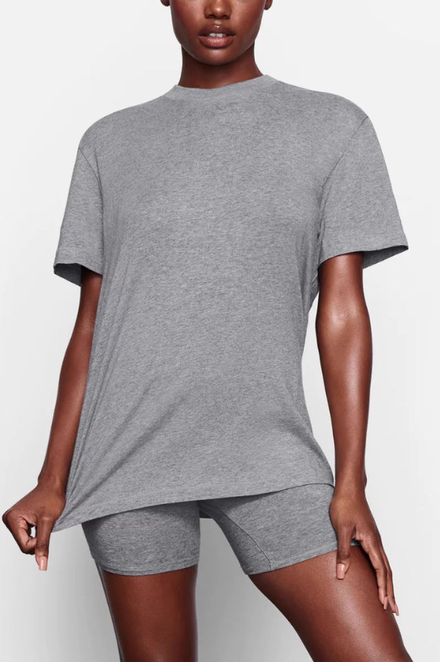 Boyfriend T-Shirt | Dress In Beauty