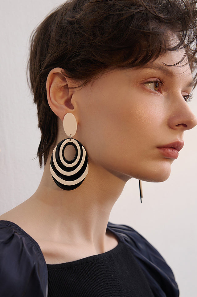 Geometric Drop Earrings | Dress In Beauty