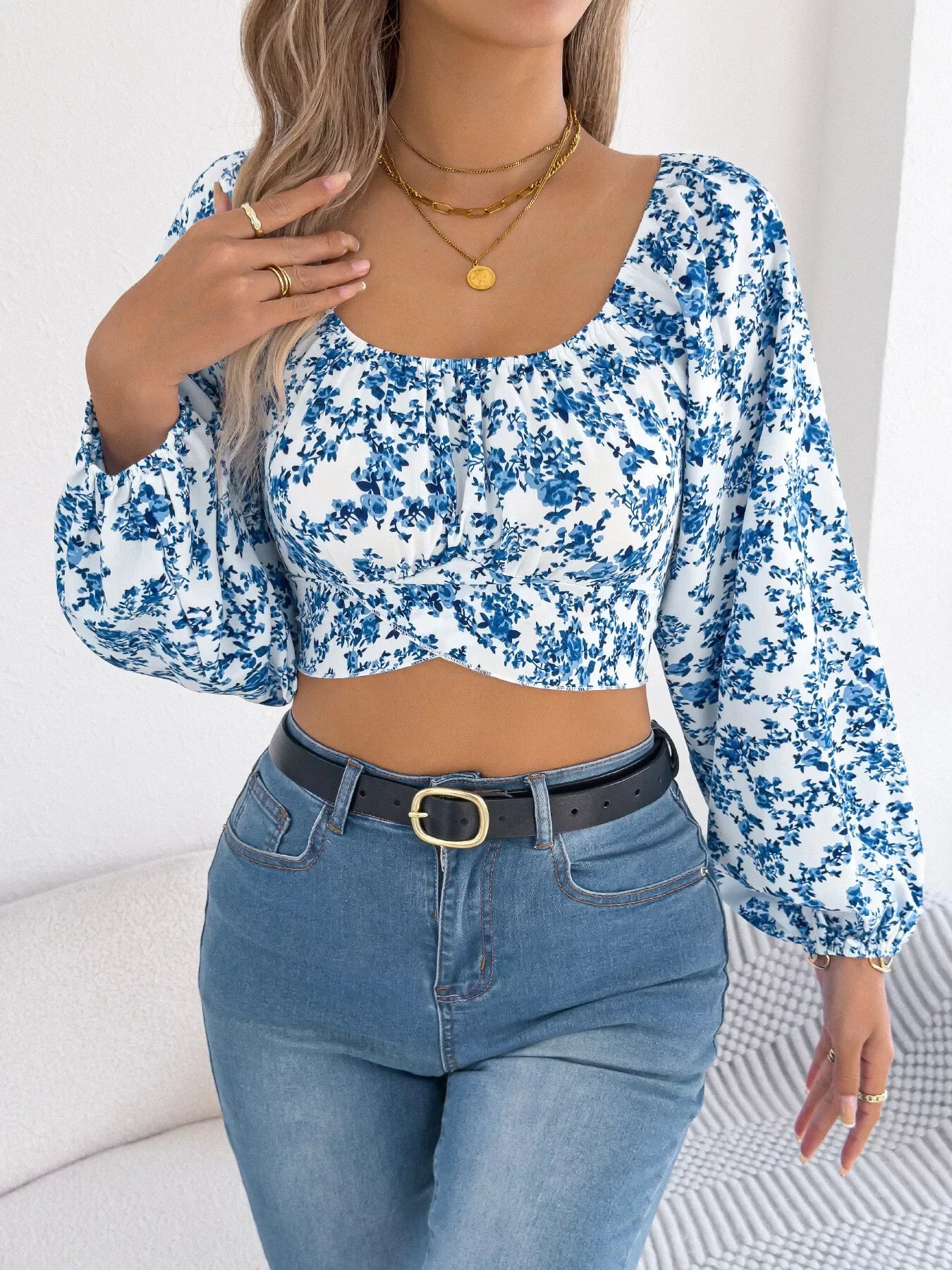 White floral puff sleeve cropped top - View 11 | WEUXS