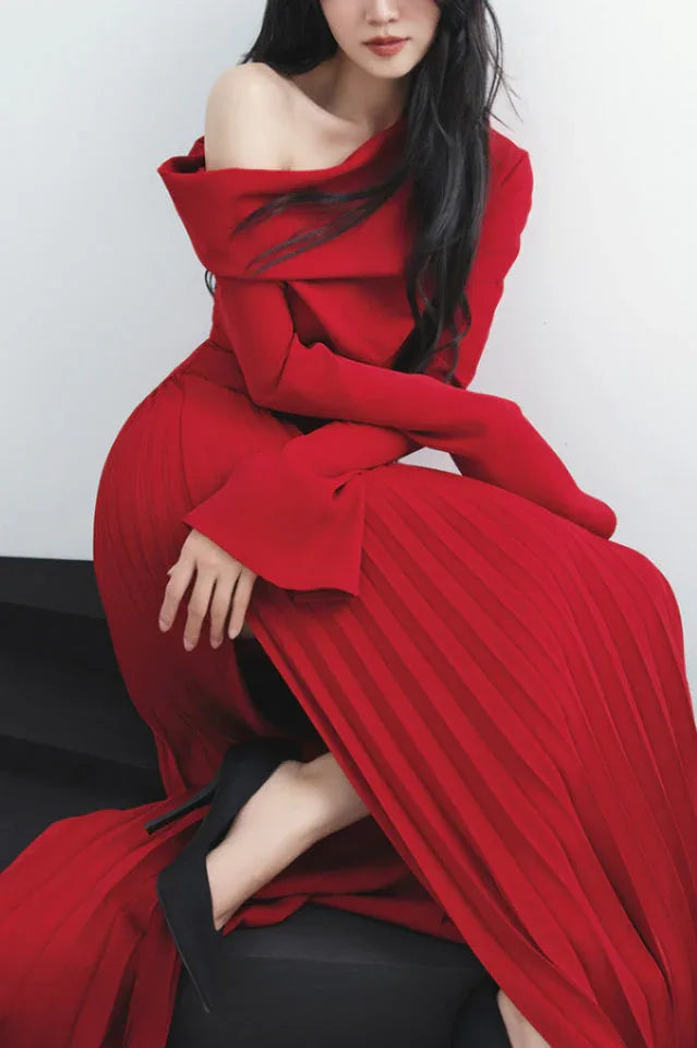 Pleated Patchwork Slit Red Dress - WEUXS