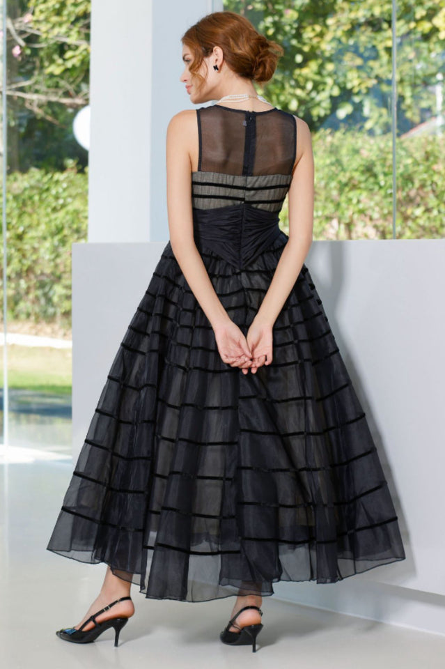 Crew Neck Bow Tie Maxi Dress | Dress In Beauty