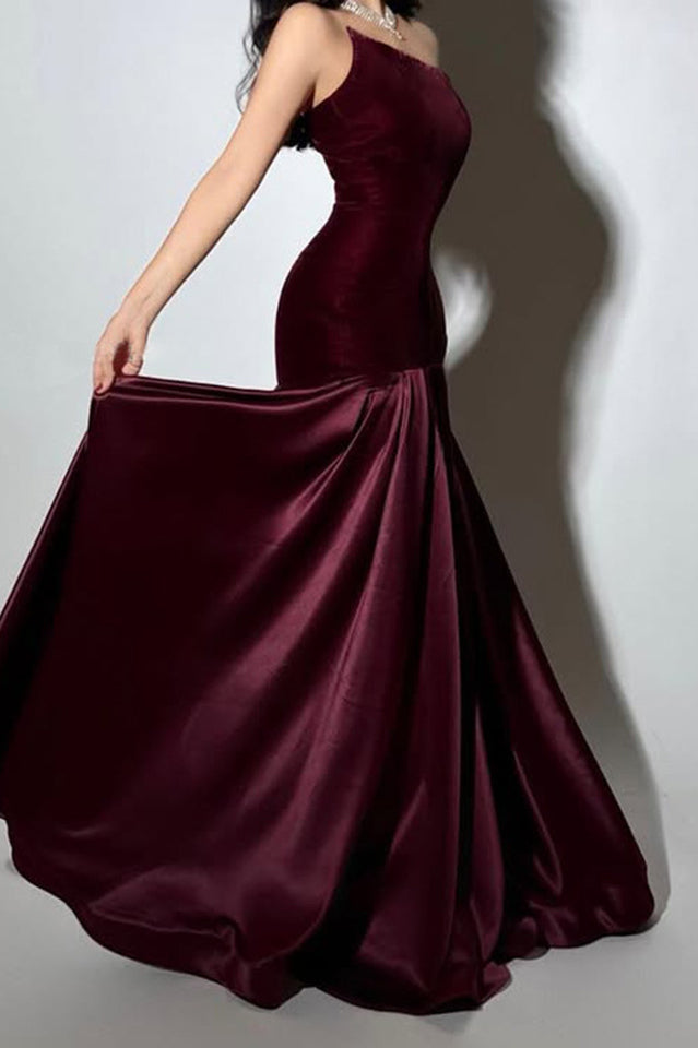 Salla Velvet Dress | Dress In Beauty
