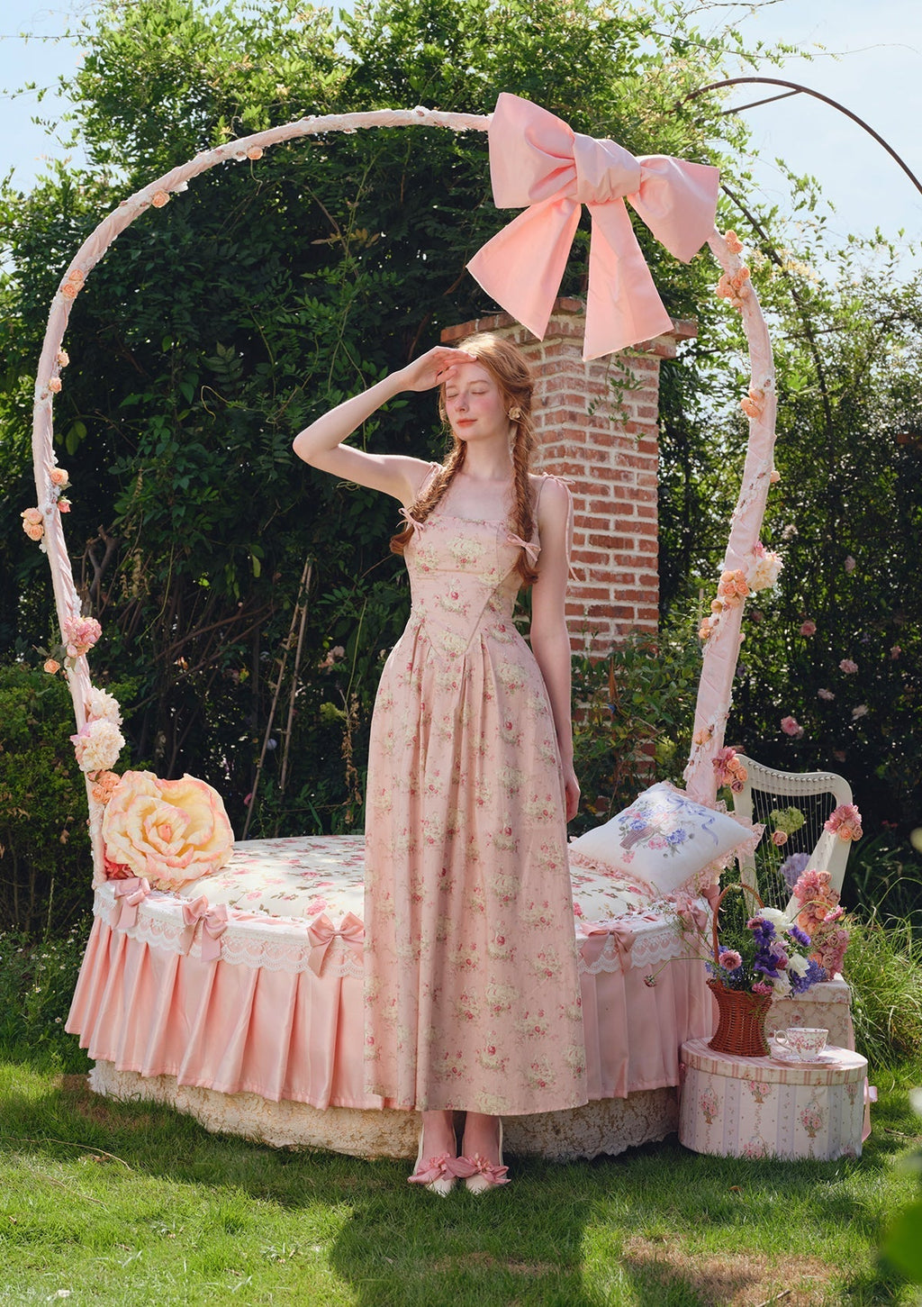 Floral print A-line dress with lace-up back and spaghetti straps - View 6 | WEUXS
