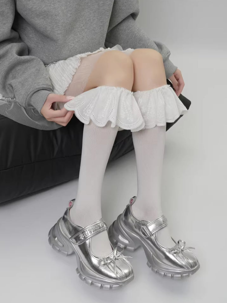 Ruffled Lace Knee High Socks - View 8 | WEUXS