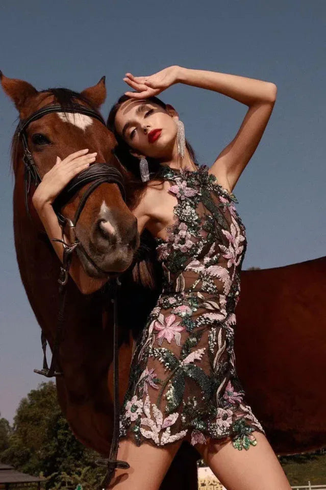 Embroidered mini dress with halter neck - View 7 | WEUXS