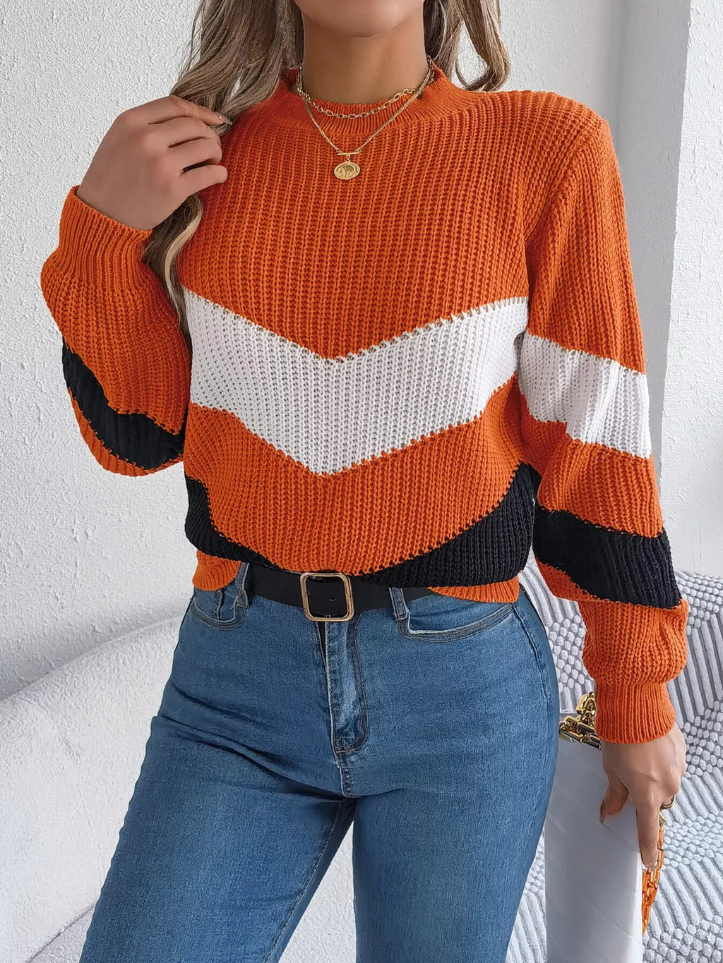 Women's Color Block Chevron Knit Sweater - WEUXS