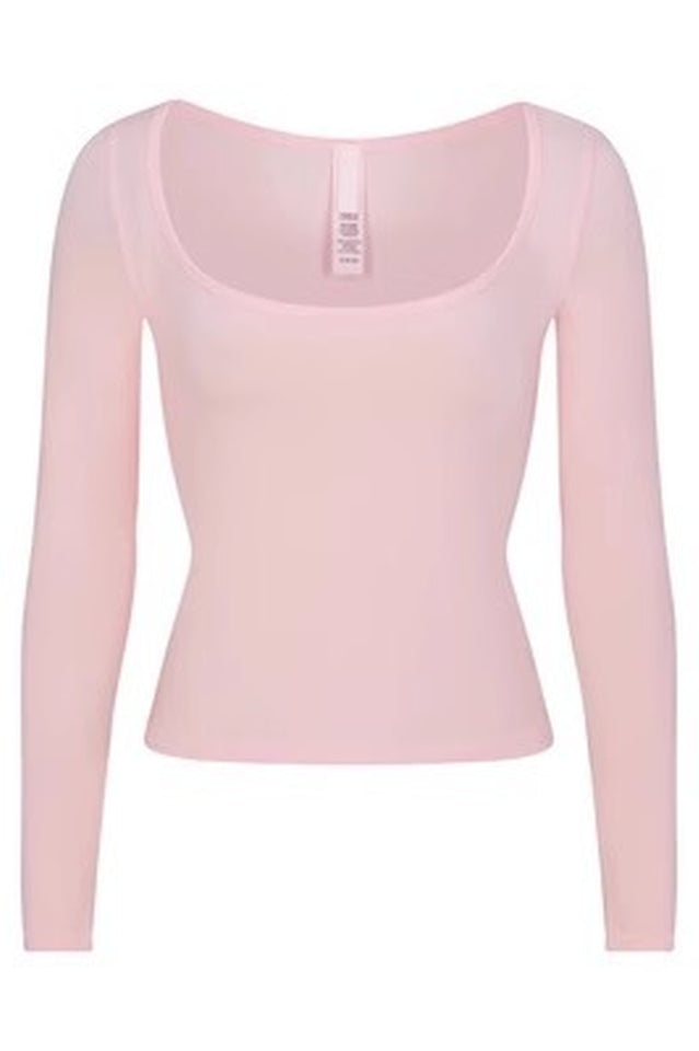 Fits Everybody Long Sleeve T-Shirt | Dress In Beauty