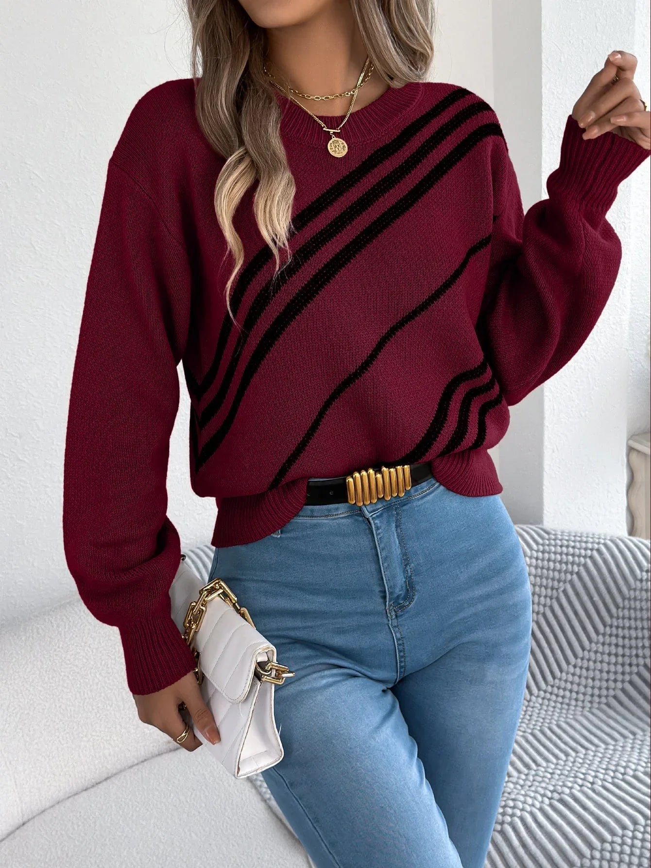 Diagonal Stripe Knit Crewneck Sweater Secondary image