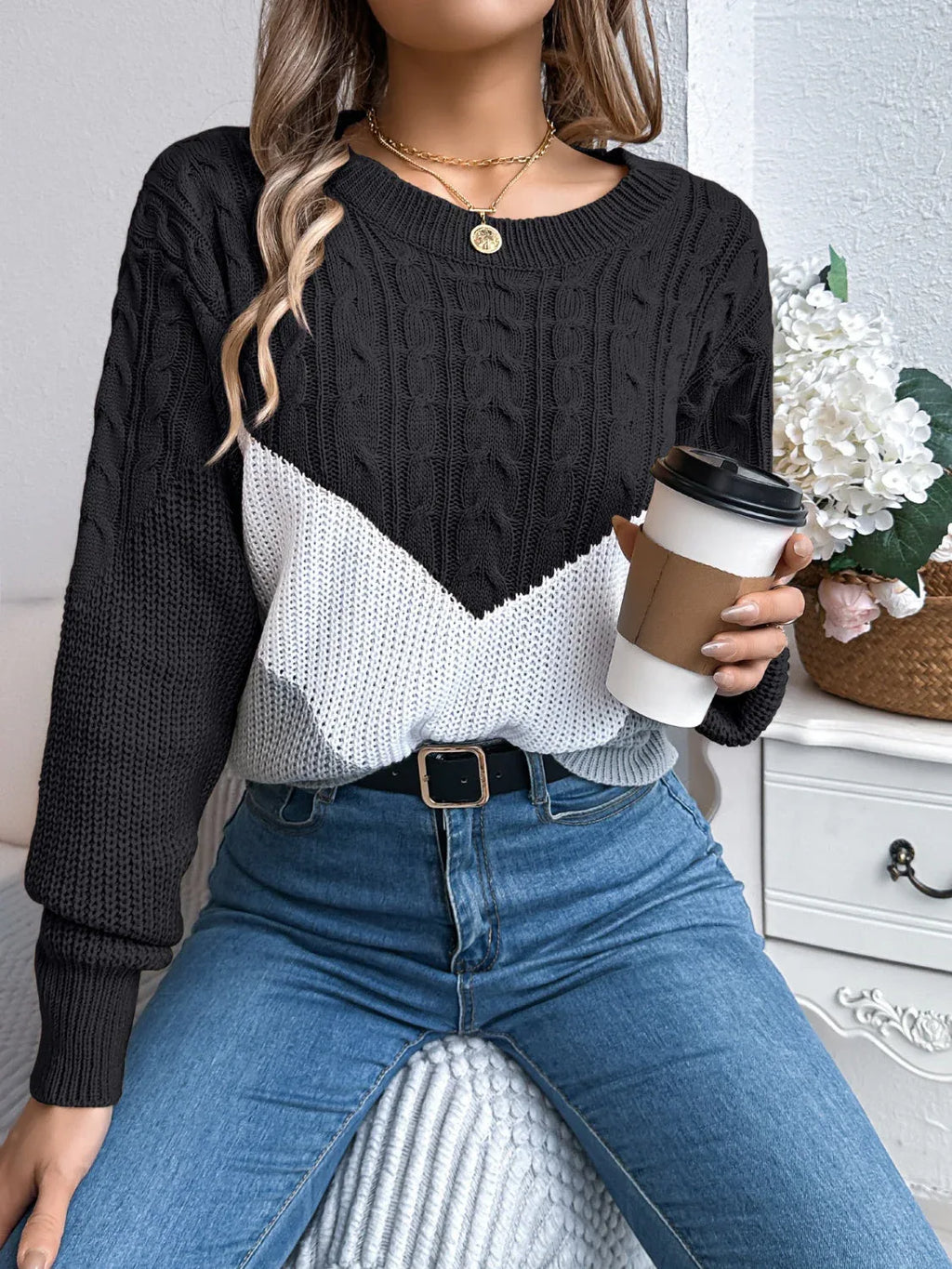 Color block cable knit sweater - View 7 | WEUXS