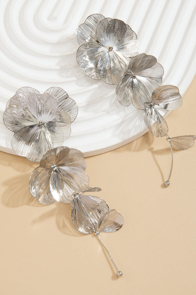 Floral Tassel Earrings & Necklace Set | Dress In Beauty