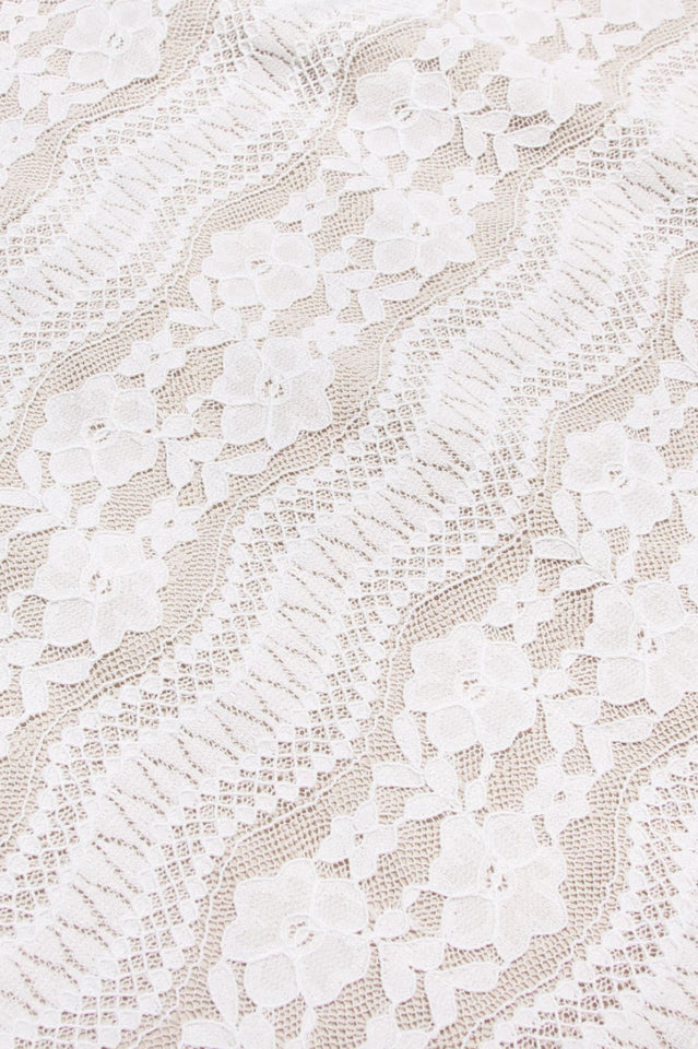 Parisian Vintage Cream Lace Mini Dress | Dress In Beauty