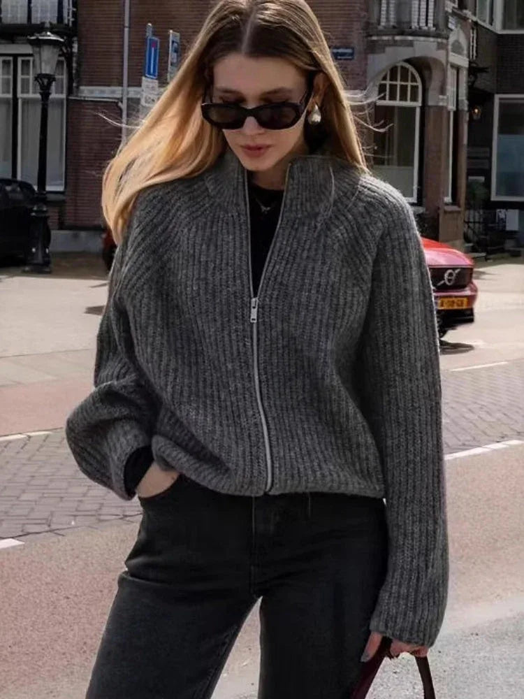 The Sloane Chunky Ribbed Zip-Up Cardigan - WEUXS Main image