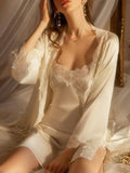 Pearl White Satin Lace Robe & Nightgown Set - WEUXS