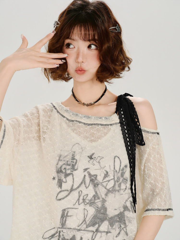 Detail of the lace trim and shoulder tie on the tunic.