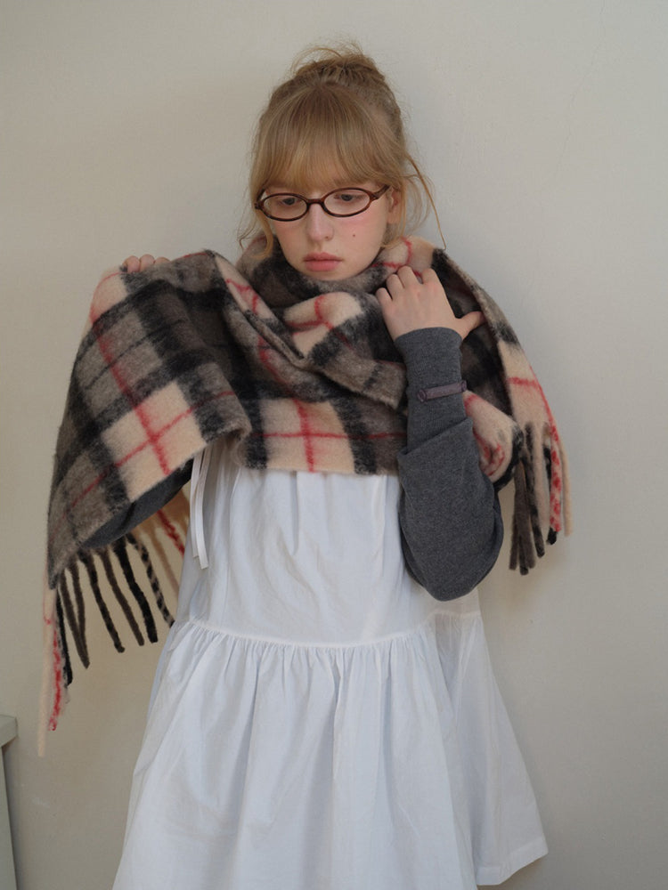 Soft New Zealand Wool Blend Plaid Scarf - View 6 | WEUXS