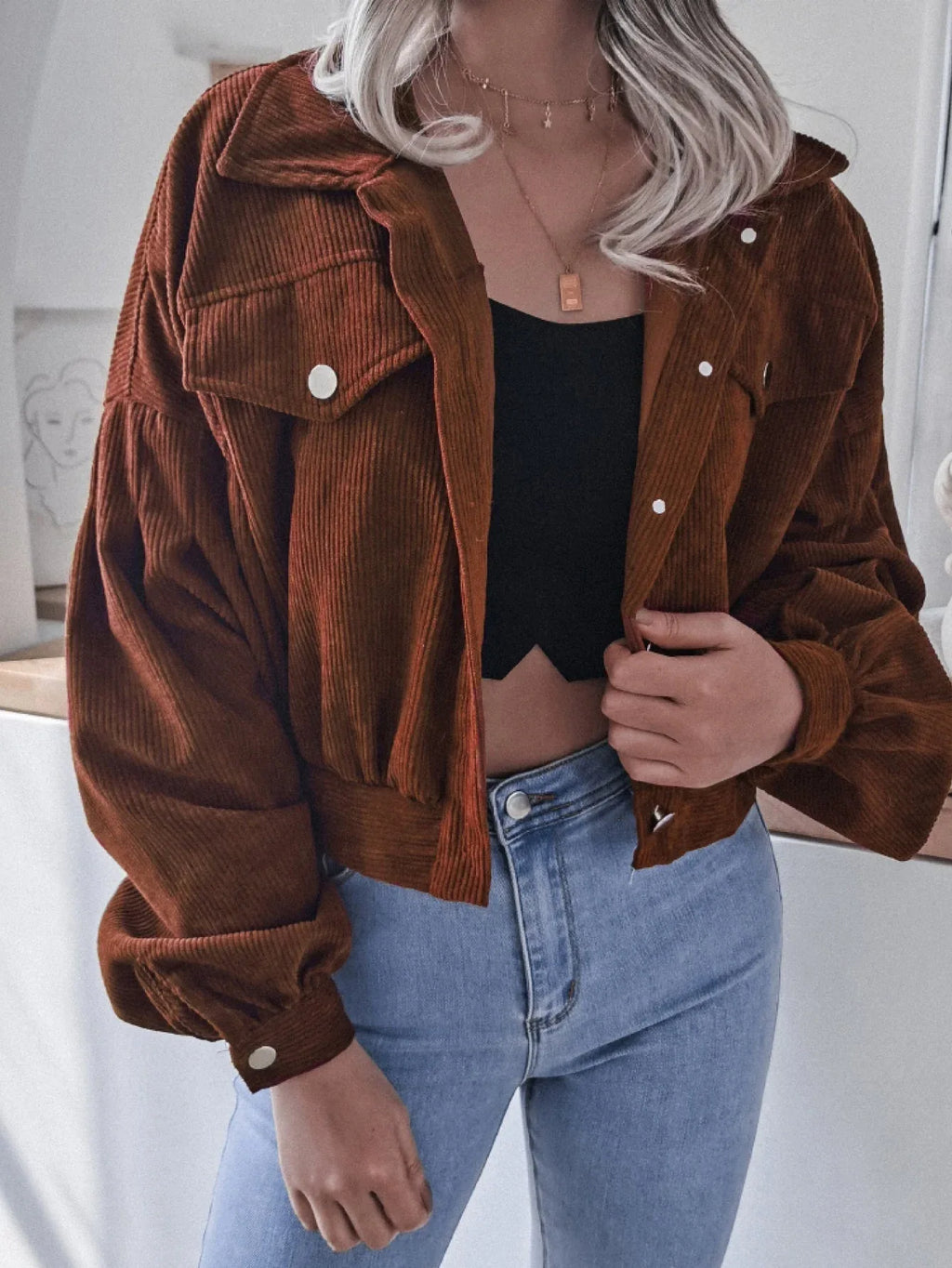 Cropped corduroy jacket with lantern sleeves - View 7 | WEUXS