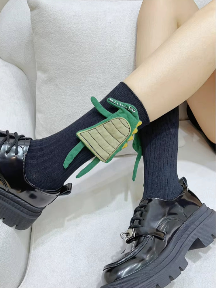 Unisex ribbed cotton crew socks with 3D dragon spike detail - View 8 | WEUXS