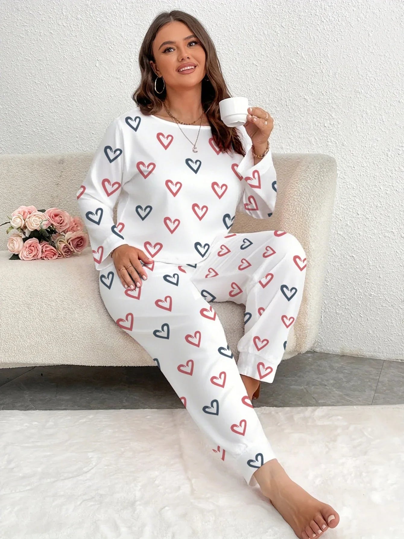 Plus Size Pink Heart Print Jogger Pajama Set - View 7 | WEUXS