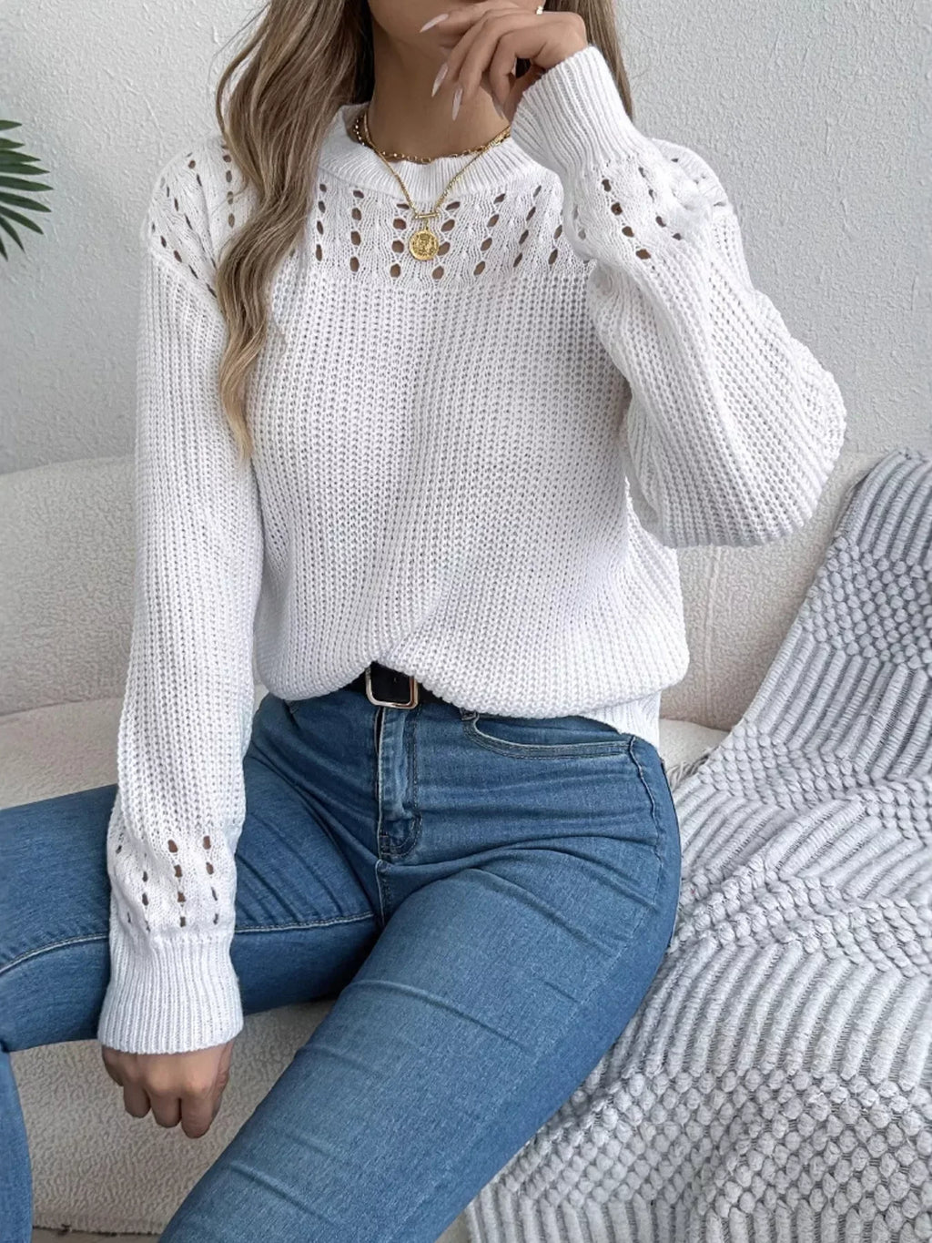 Burgundy Pointelle Knit Crew Neck Sweater with Lantern Sleeves - View 11 | WEUXS