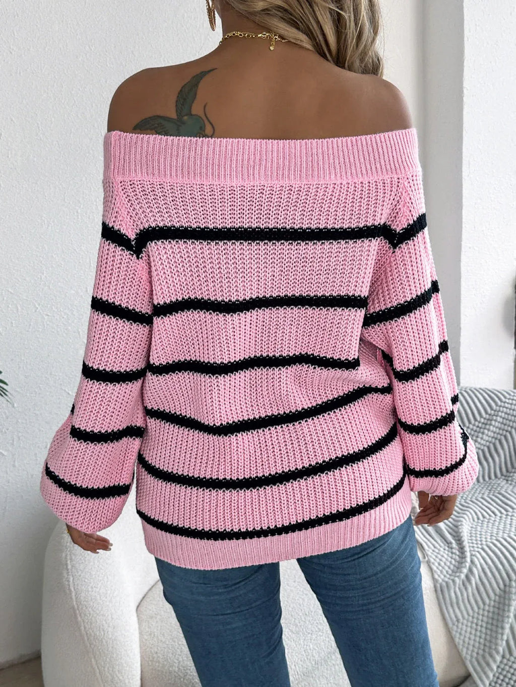 White Striped Off-Shoulder Knit Sweater - WEUXS