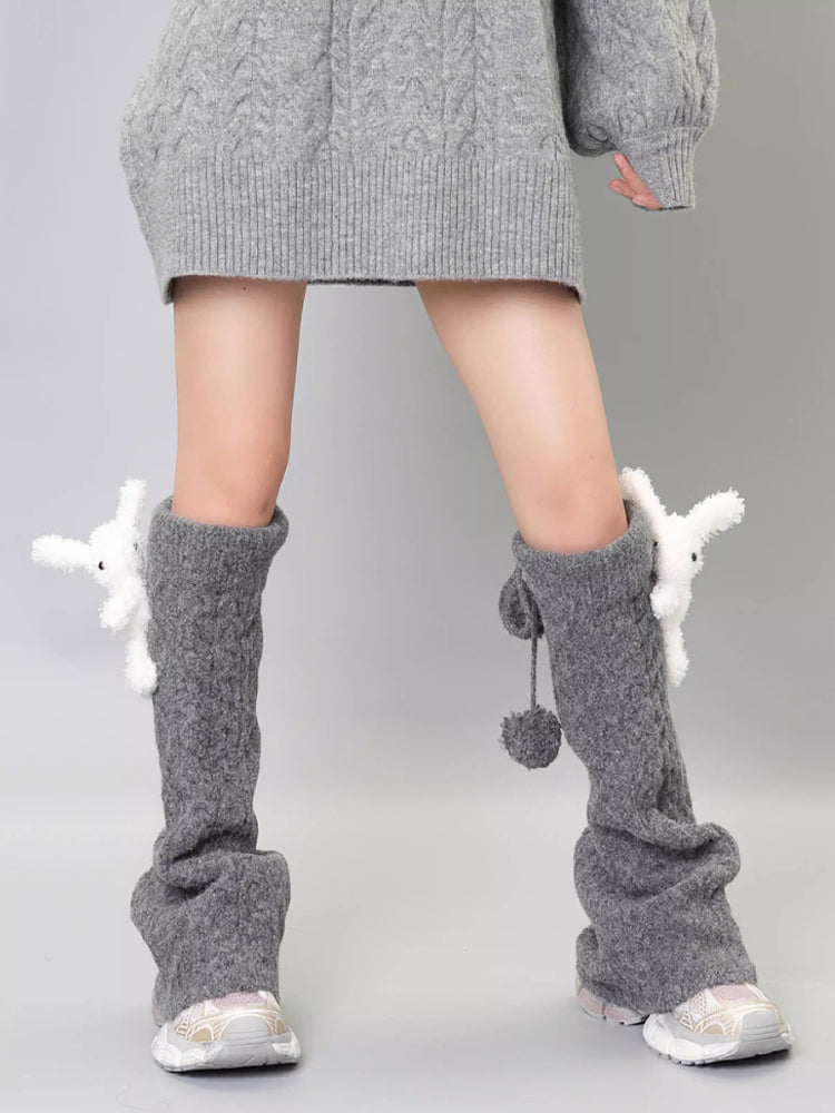 Cable knit leg warmers with teddy bear accent - View 10 | WEUXS
