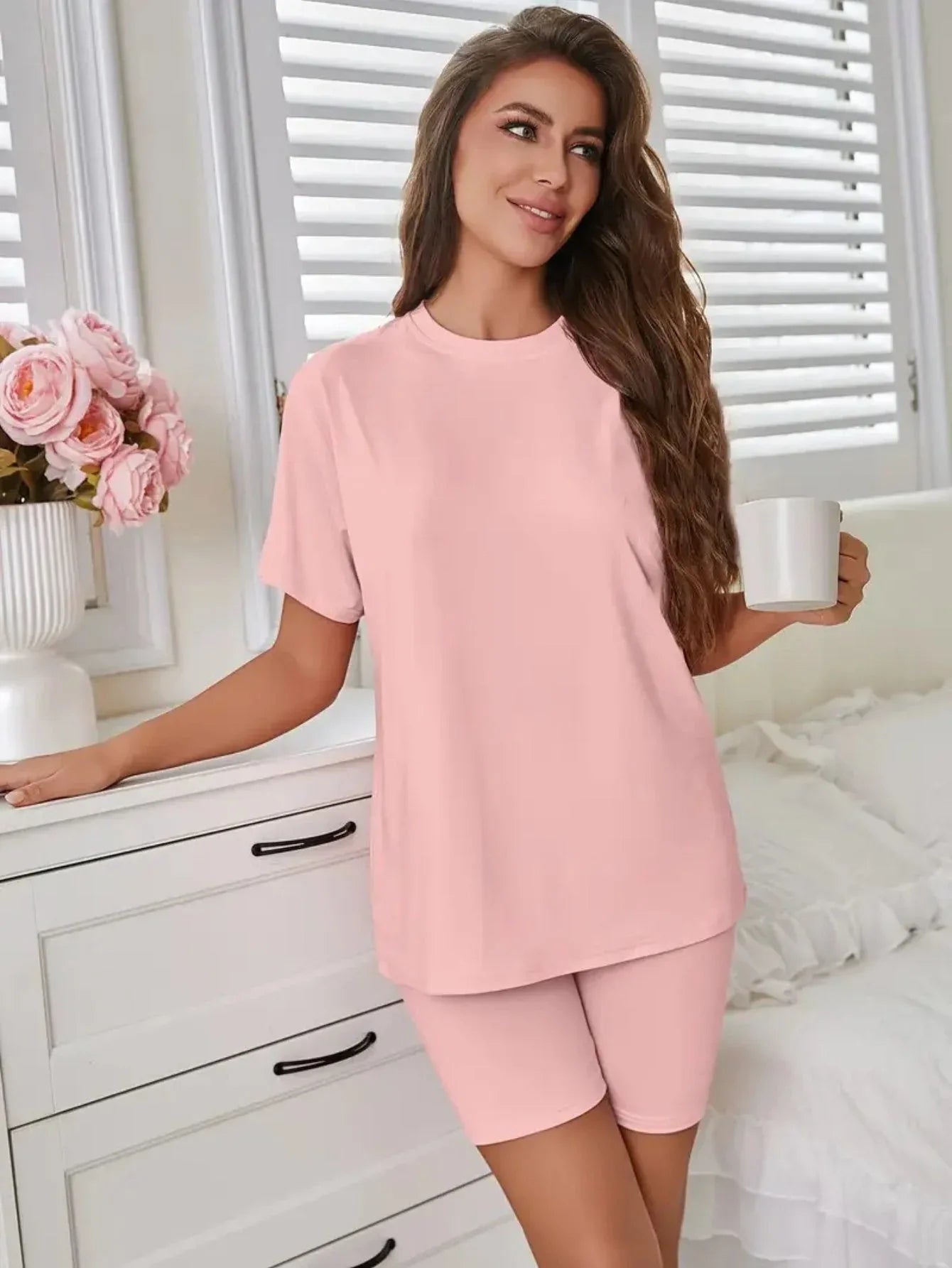 Oversized tee and biker shorts lounge set - View 7 | WEUXS