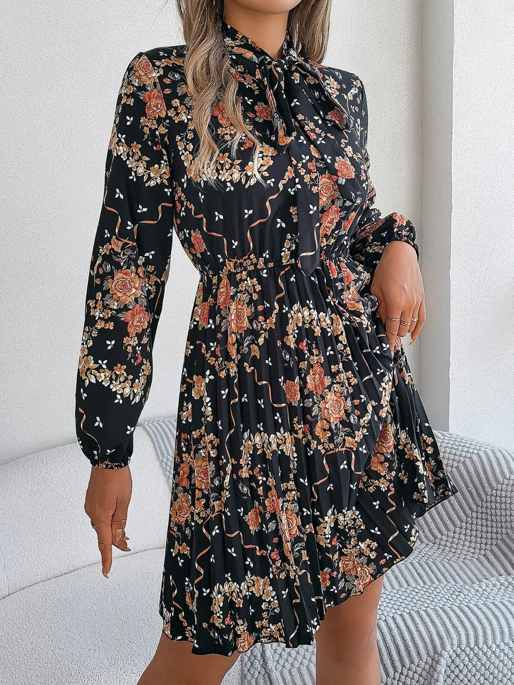 Vintage Pink Floral Pleated Dress - View 19 | WEUXS