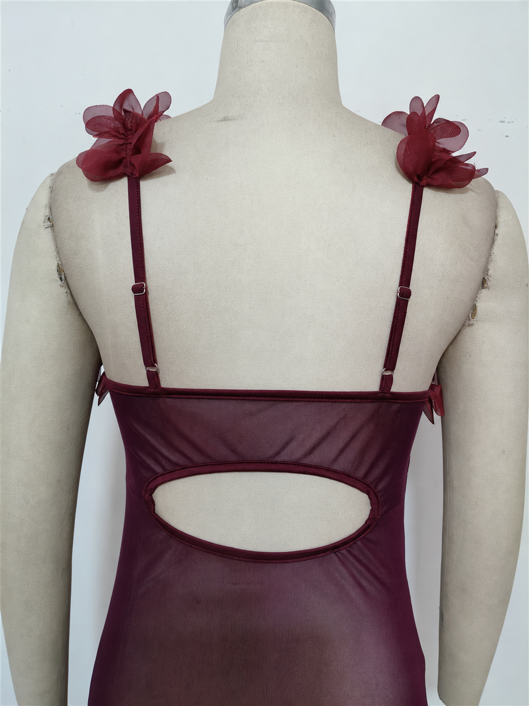Elegant maxi slip dress with floral trim - View 8 | WEUXS