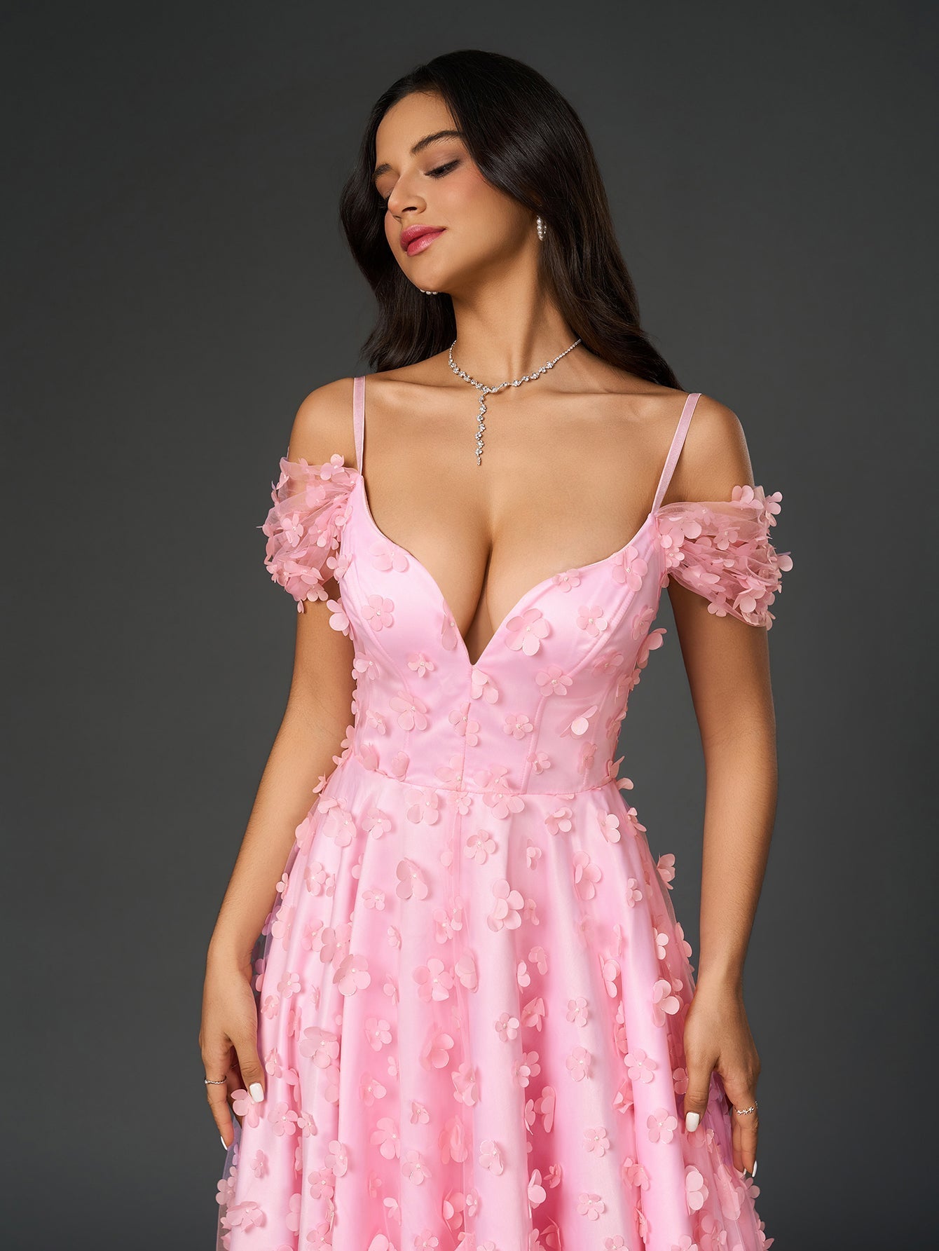Pink floral applique maxi dress - View 6 | WEUXS