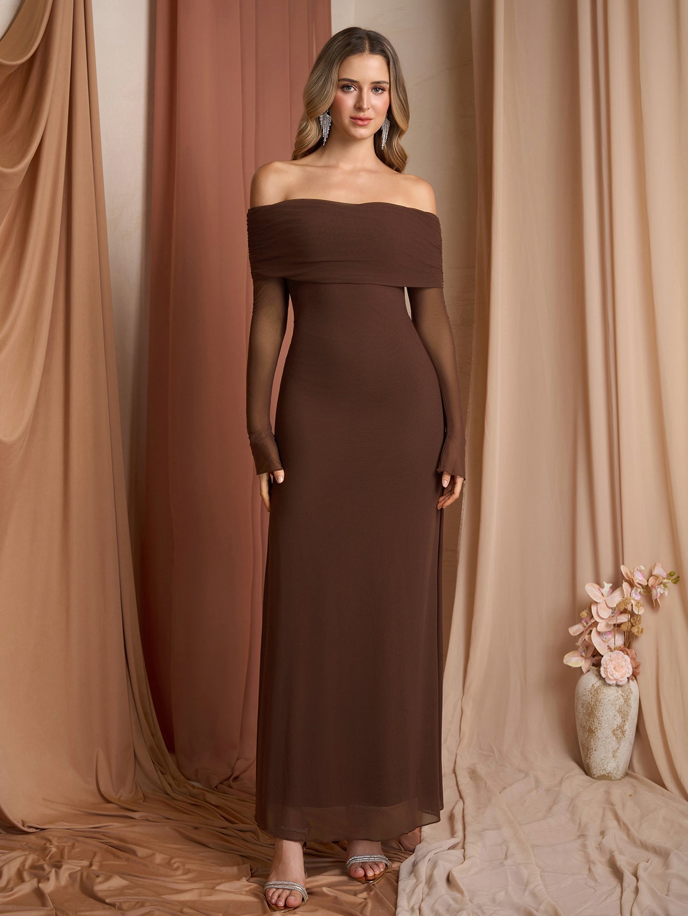 Off Shoulder Maxi Dress - View 17 | WEUXS