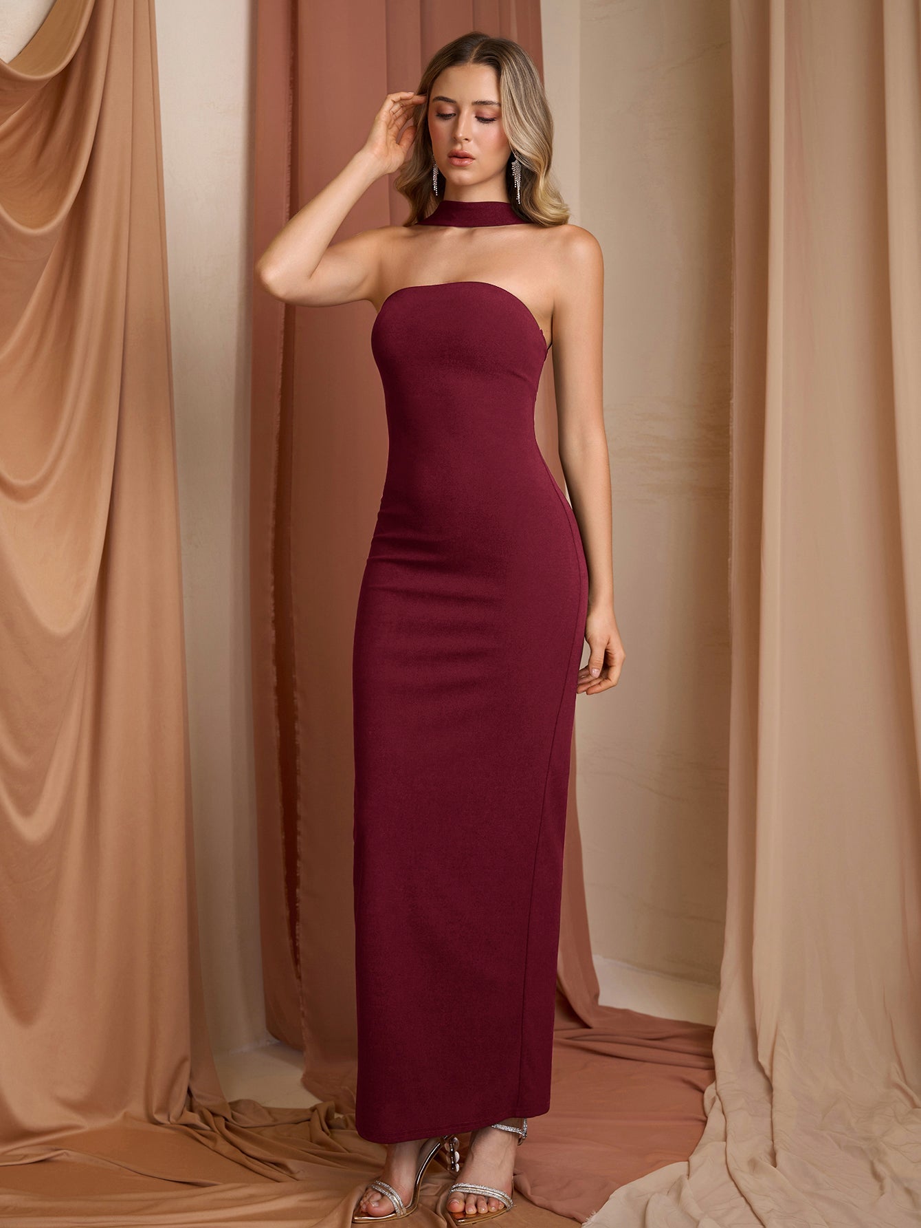 Halter neck long evening dress - View 21 | WEUXS