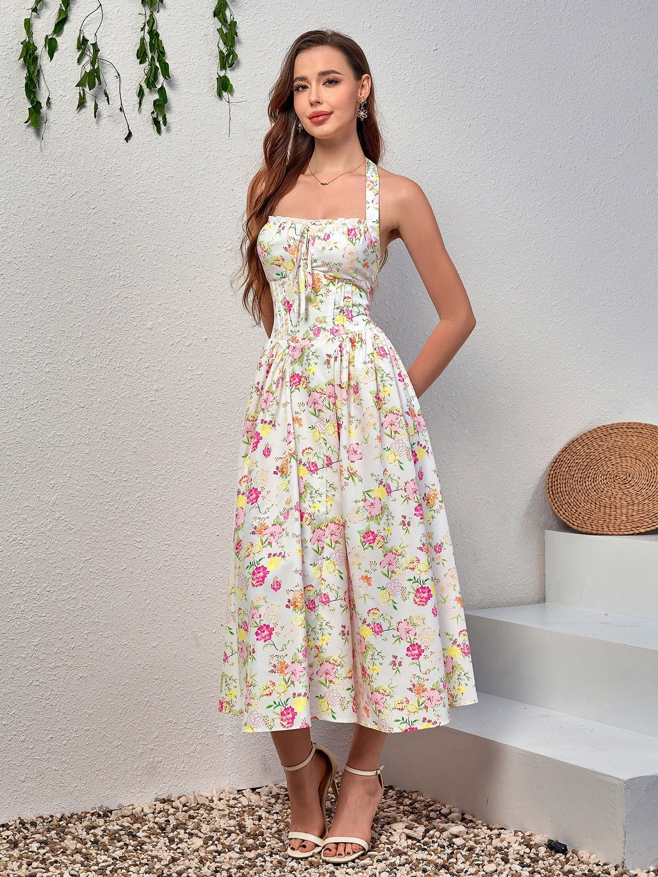 Floral halter midi dress with tie detail - View 42 | WEUXS
