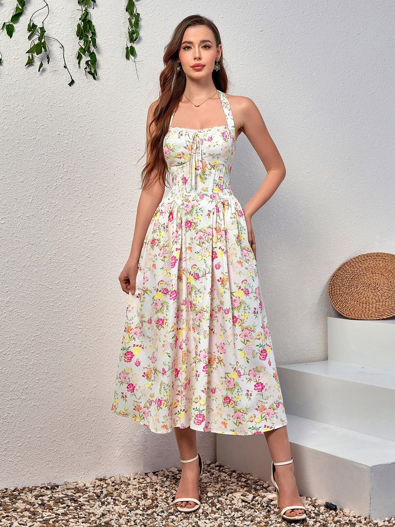 Floral halter midi dress with tie detail - View 41 | WEUXS