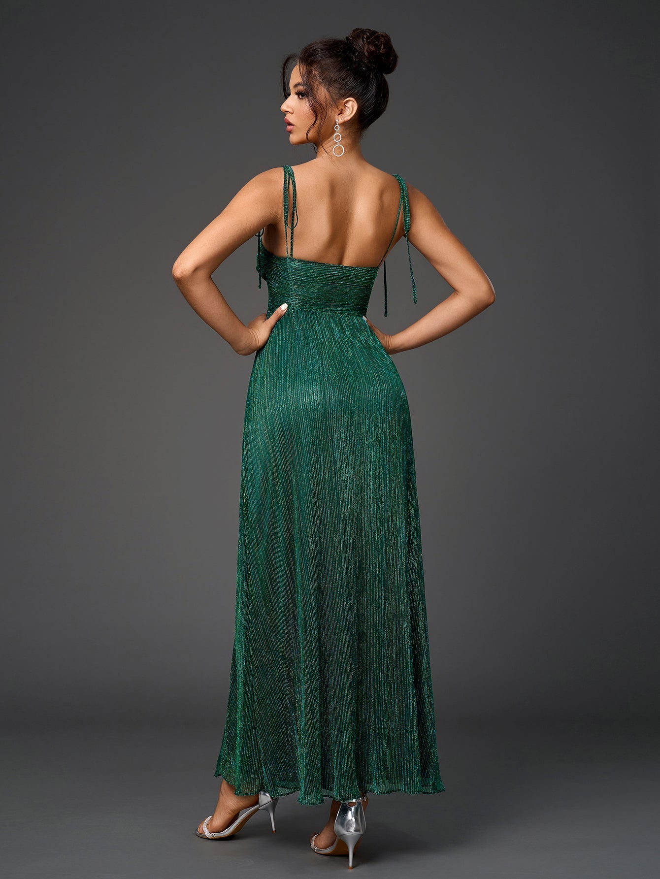 Glitter maxi dress with cut out waist - View 20 | WEUXS