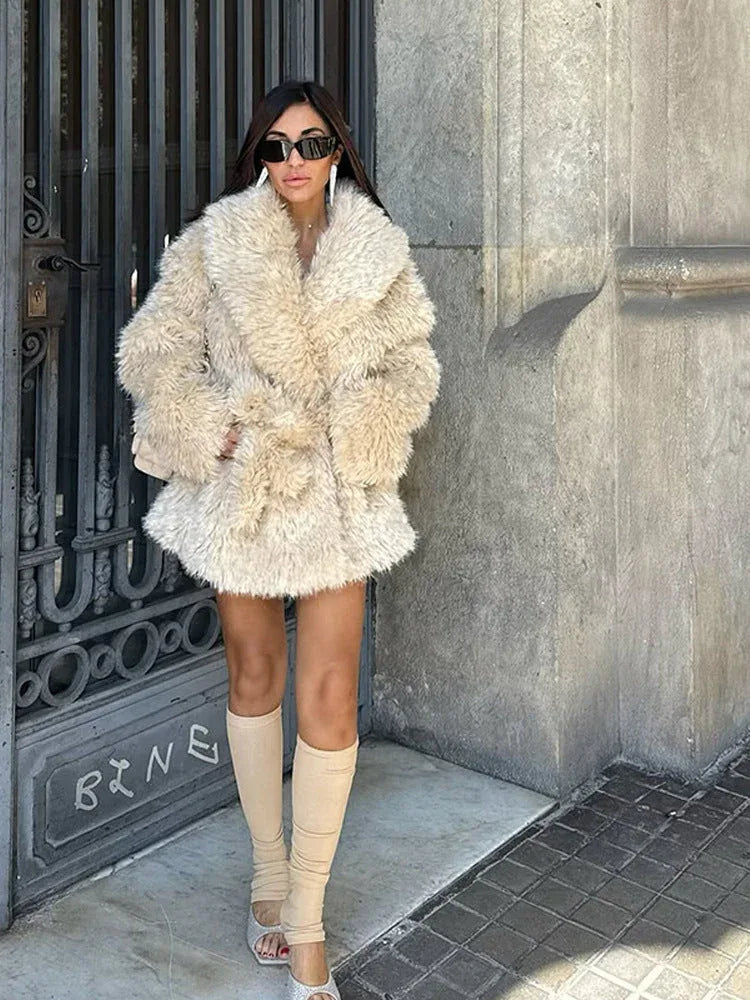 Ethereal Tibetan Lamb Style Faux Fur Coat - View 6 | WEUXS