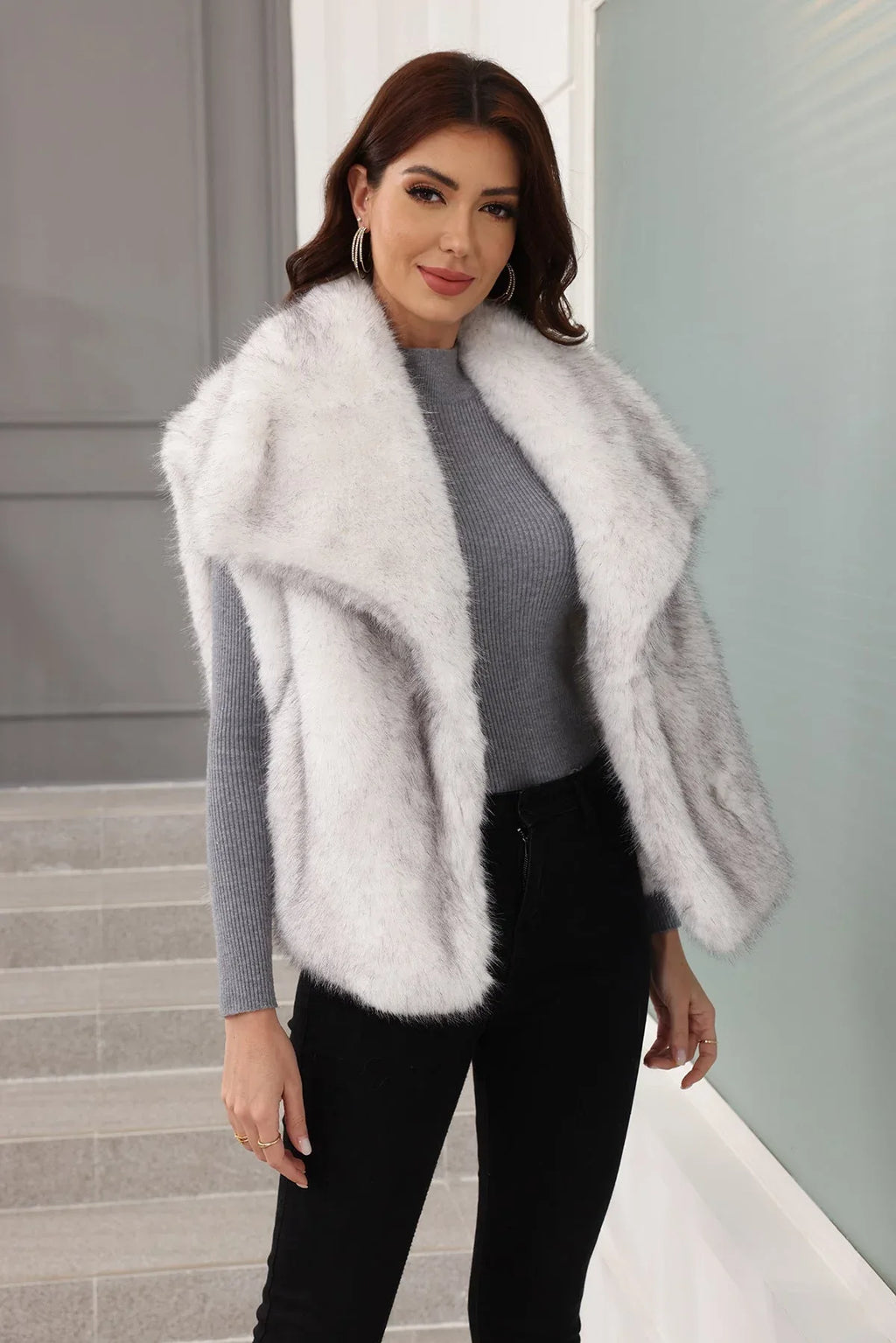 Oversized Lapel Faux Fur Vest - View 21 | WEUXS