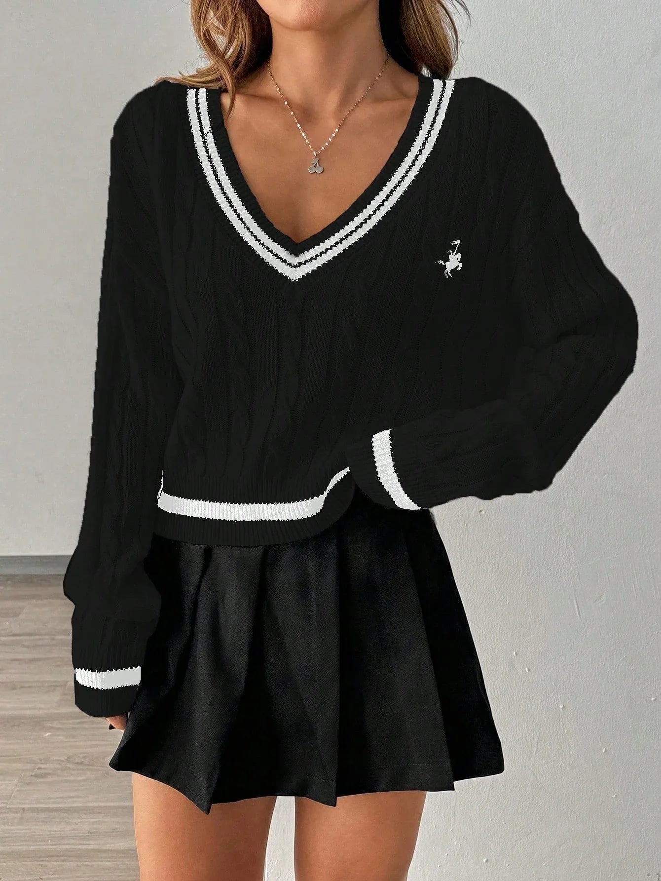 Ivy League V-Neck Cable Knit Sweater - WEUXS