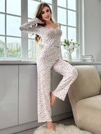 Ribbed floral pajama set with henley neckline and wide-leg pants - View 14 | WEUXS