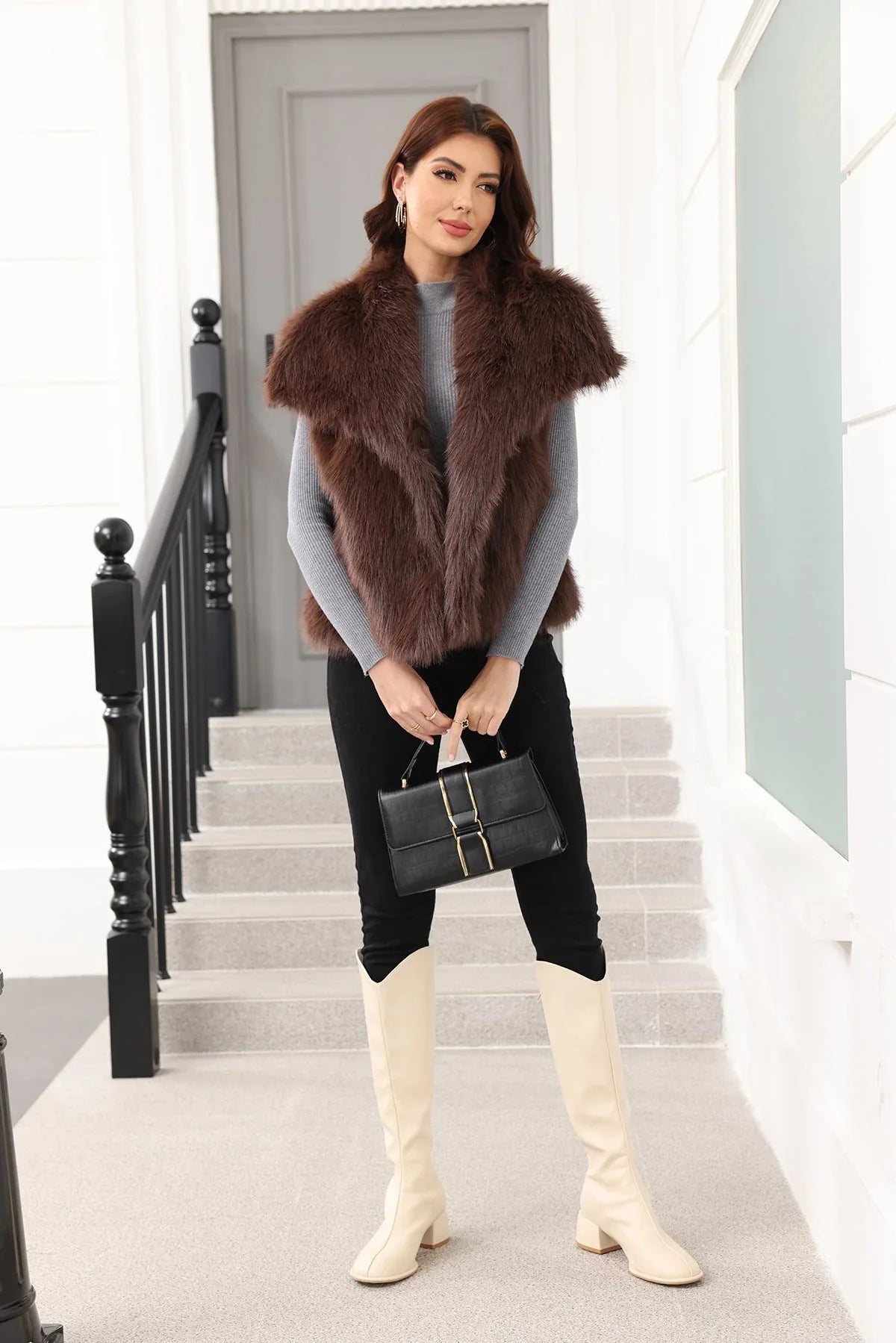 Luxe Oversized Lapel Faux Fur Vest - WEUXS