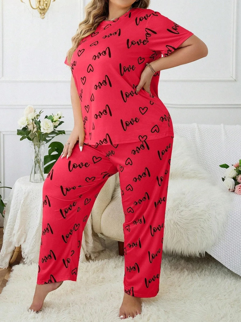 Plus Size "Love" Script Pajama Set - View 9 | WEUXS