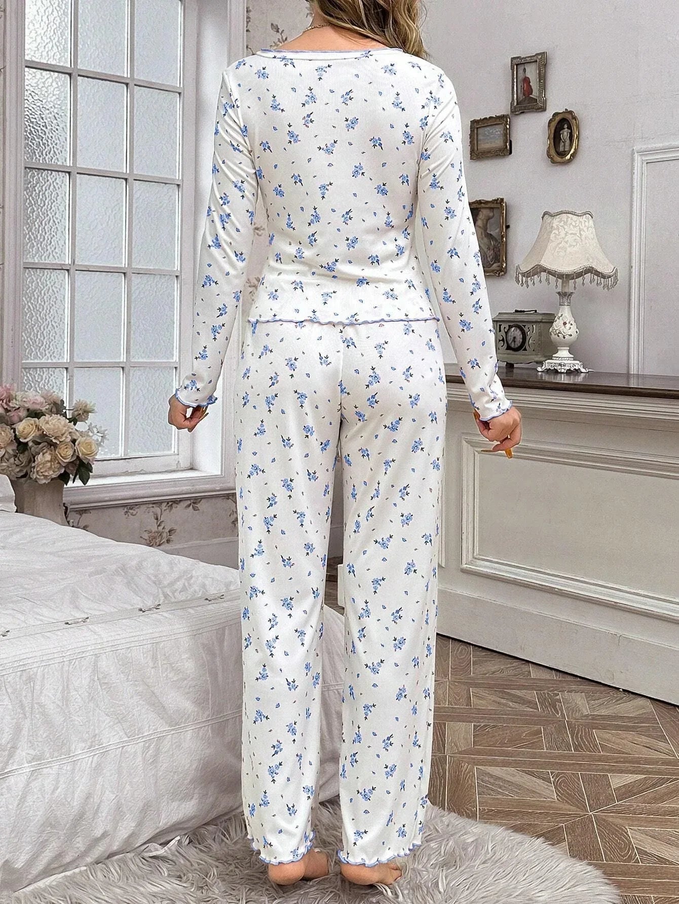 Coquette Ditsy Floral Ribbed Knit Pajama Set - WEUXS