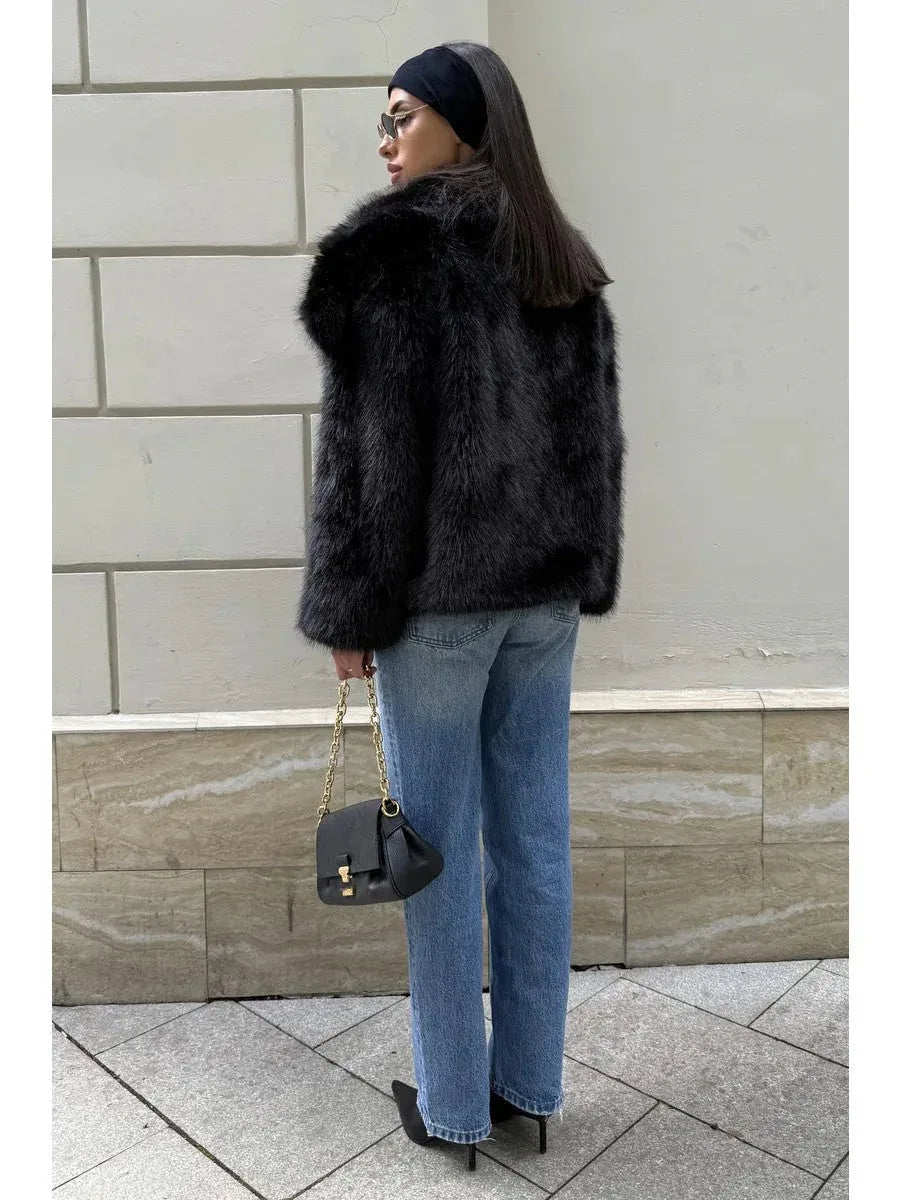 Faux fur oversized lapel jacket - View 11 | WEUXS