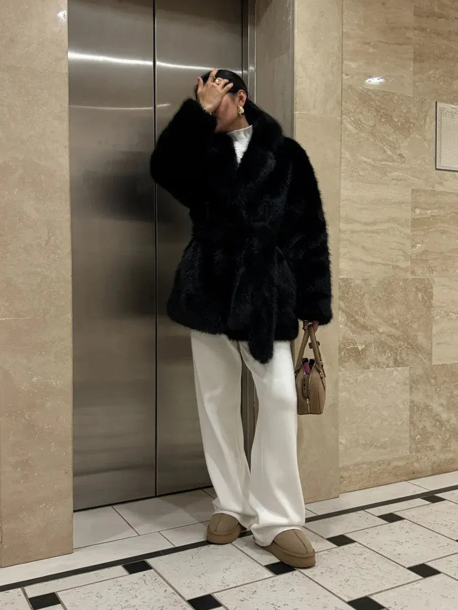 Vail Après-Ski Mid-Length Faux Fox Fur Coat - WEUXS