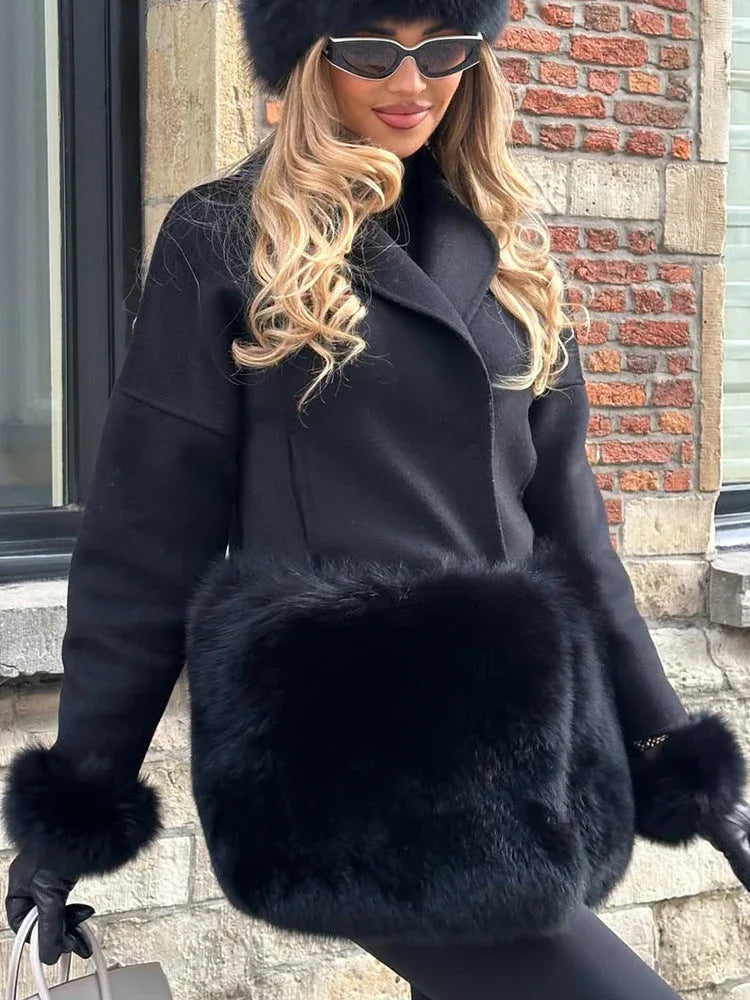 White wool blend coat with faux fur trim - View 12 | WEUXS
