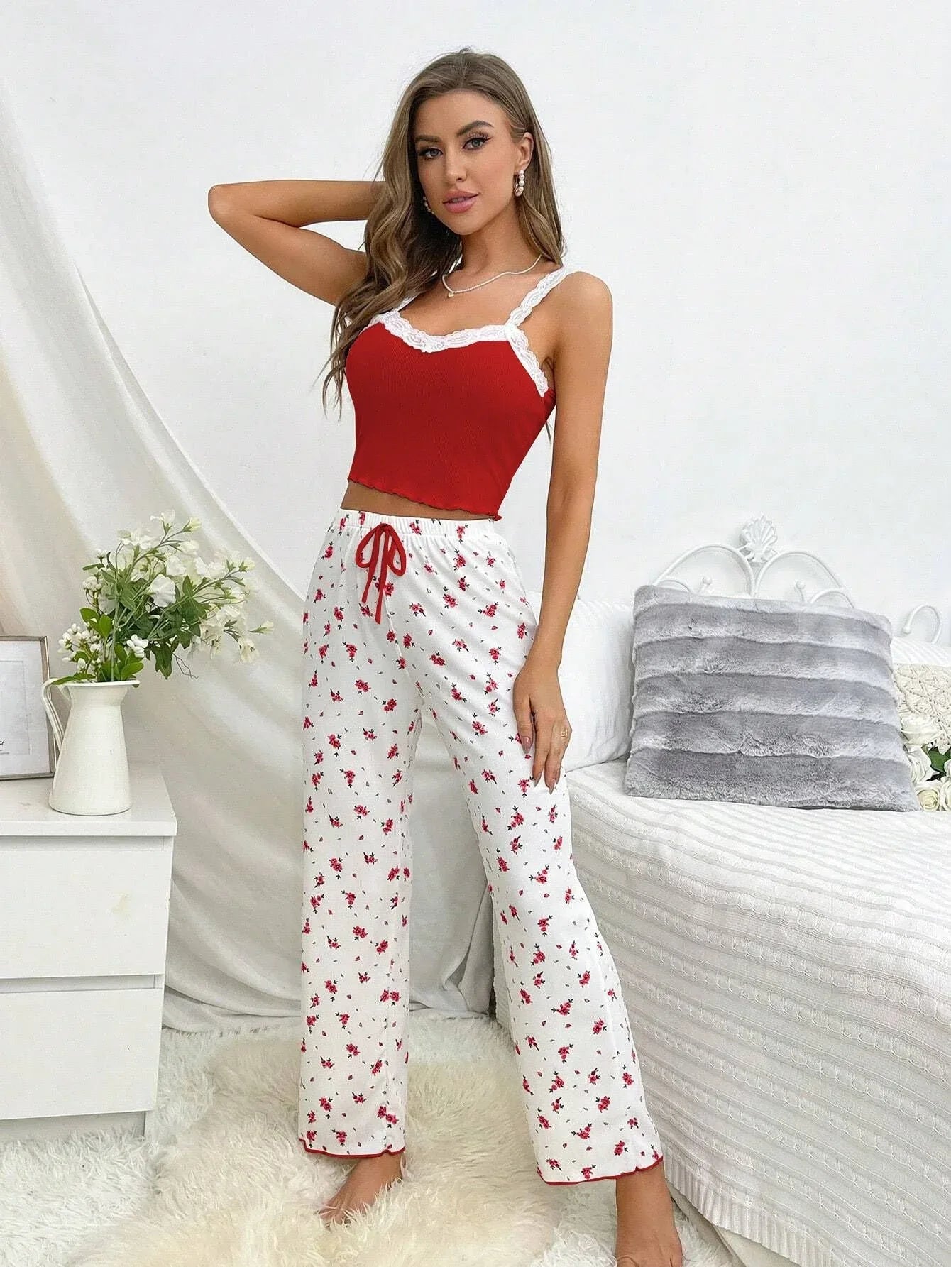 Ribbed Cami and Floral Pants Pajama Set - View 9 | WEUXS