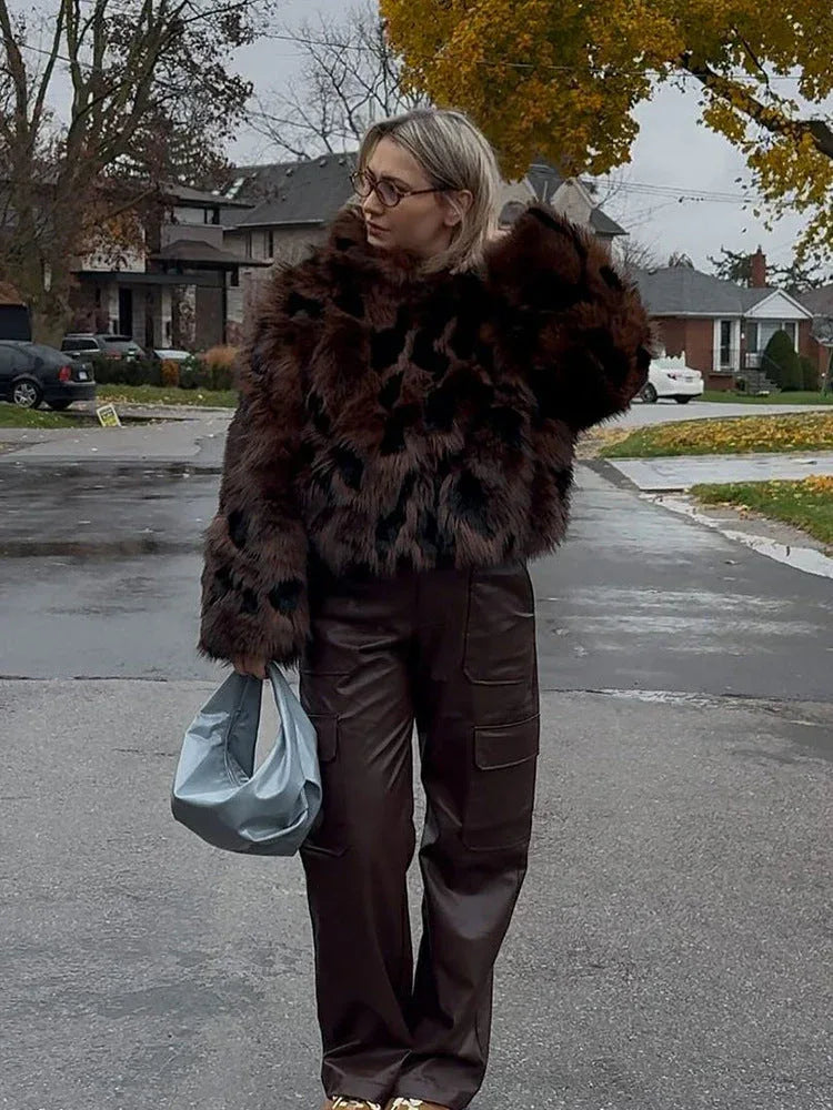 Faux fur cropped jacket with animal print - View 8 | WEUXS