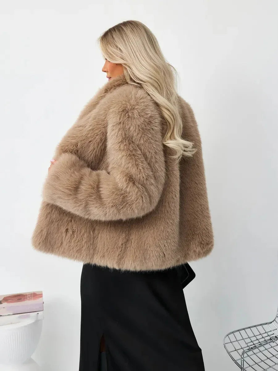 Champagne Cloud Faux Fox Fur Jacket - WEUXS