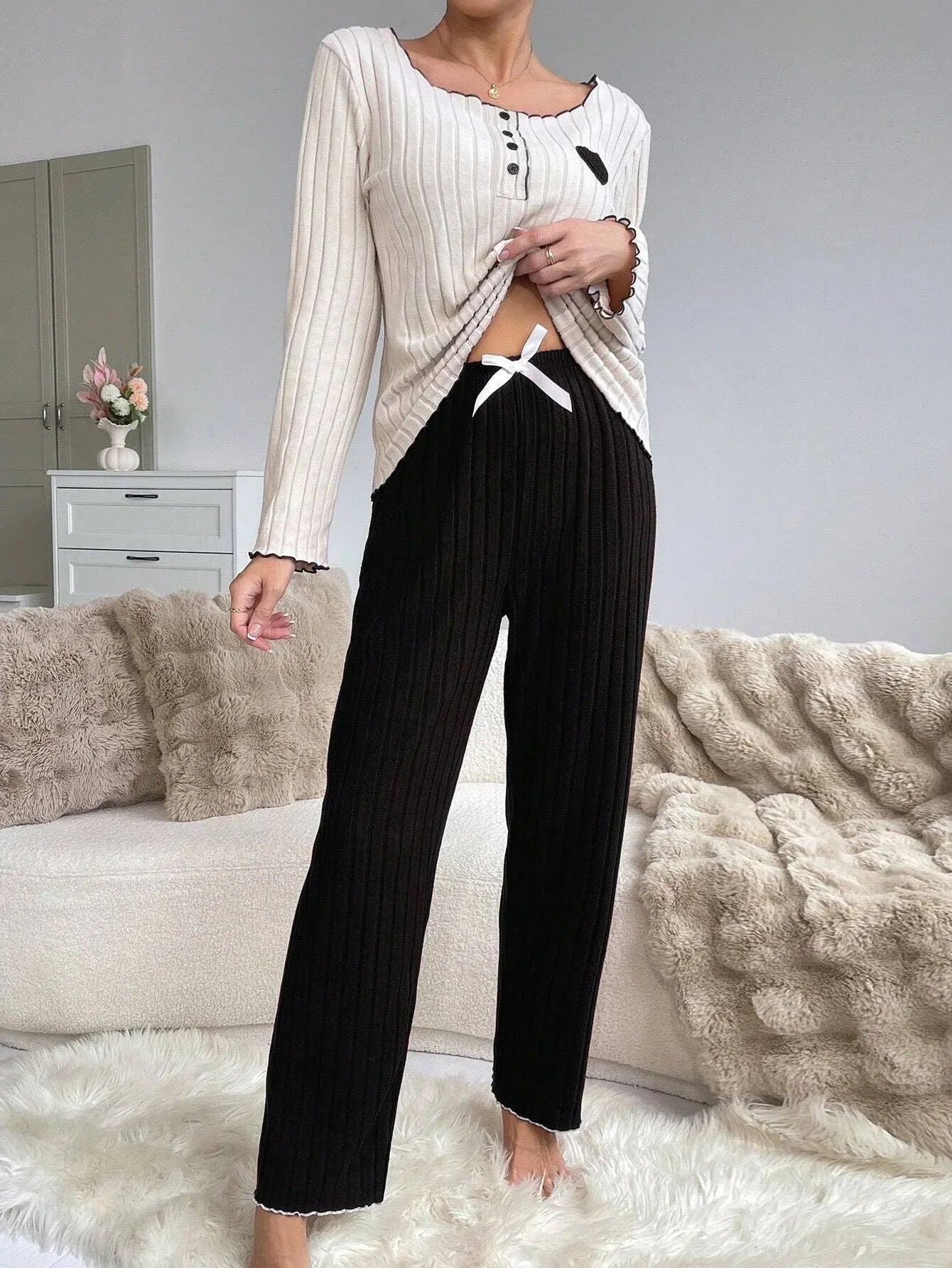 Coquette Heart Patch Ribbed Lounge Set - View 10 | WEUXS