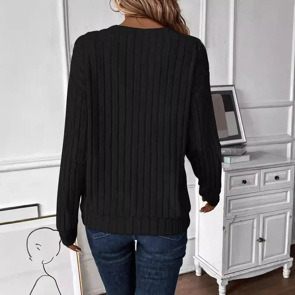 Wide Ribbed Knit V-Neck Top Secondary image